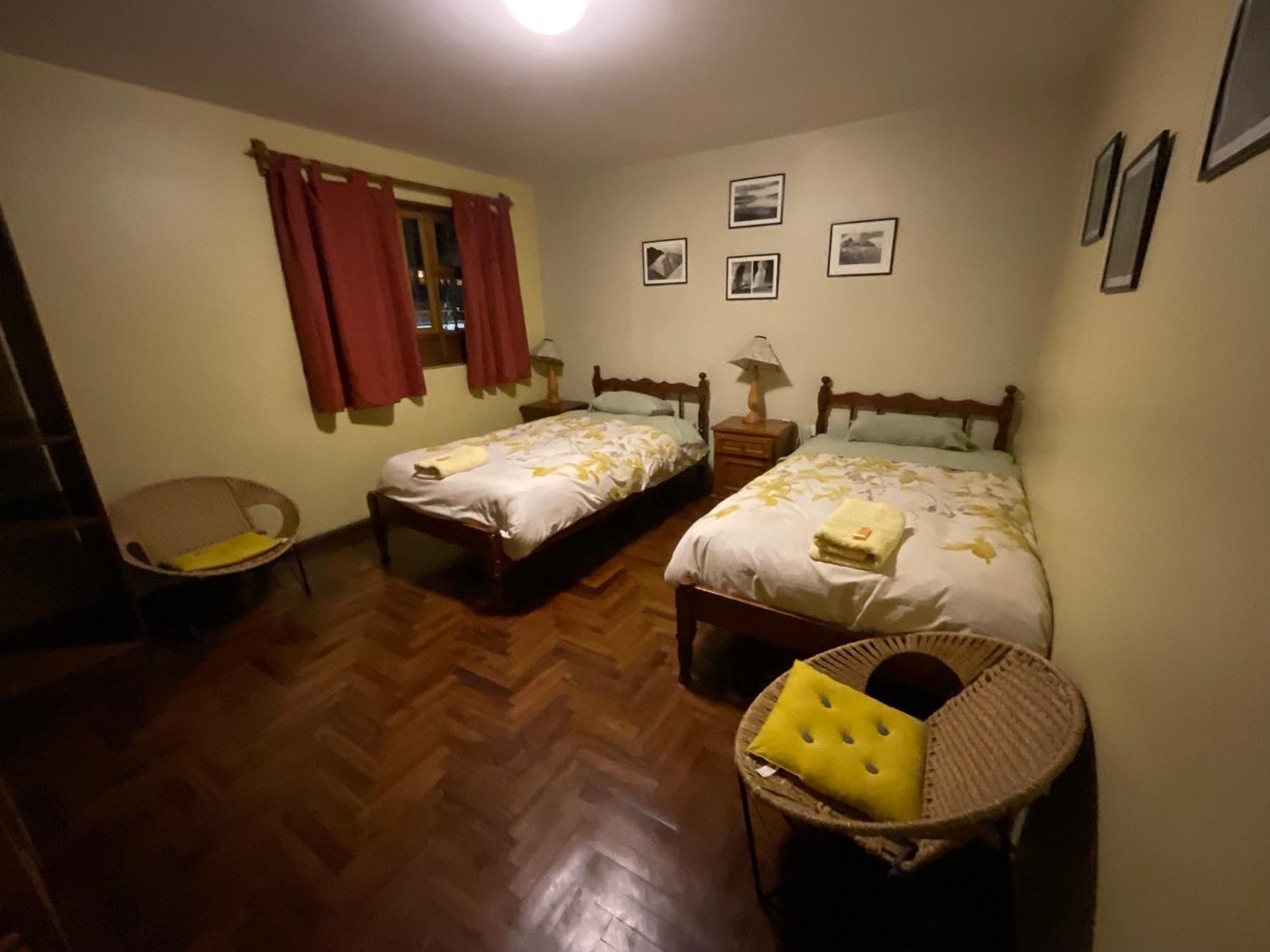 Готель La Casa De Zarela Уарас Екстер'єр фото